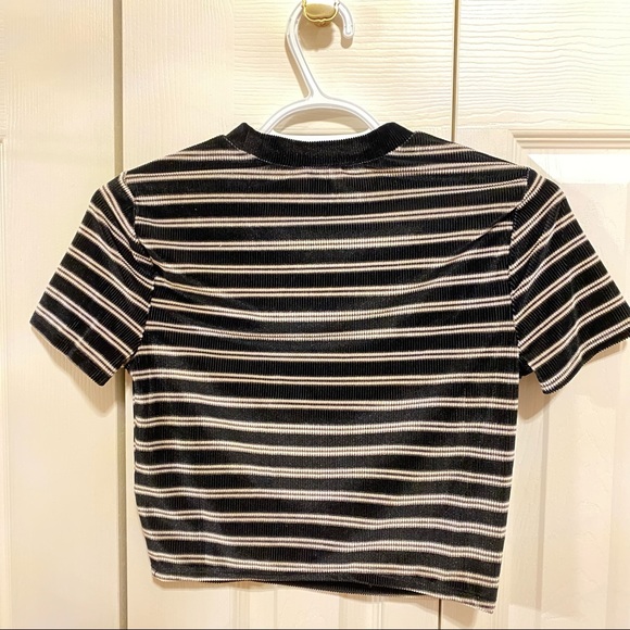 Forever 21 velvet striped crop top - Picture 2 of 3